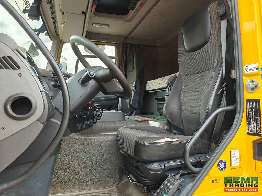 DAF CF 460 FTG 6x2/4 Slaapcab Euro6A - SchuifSchotel - Nato - 518.000km