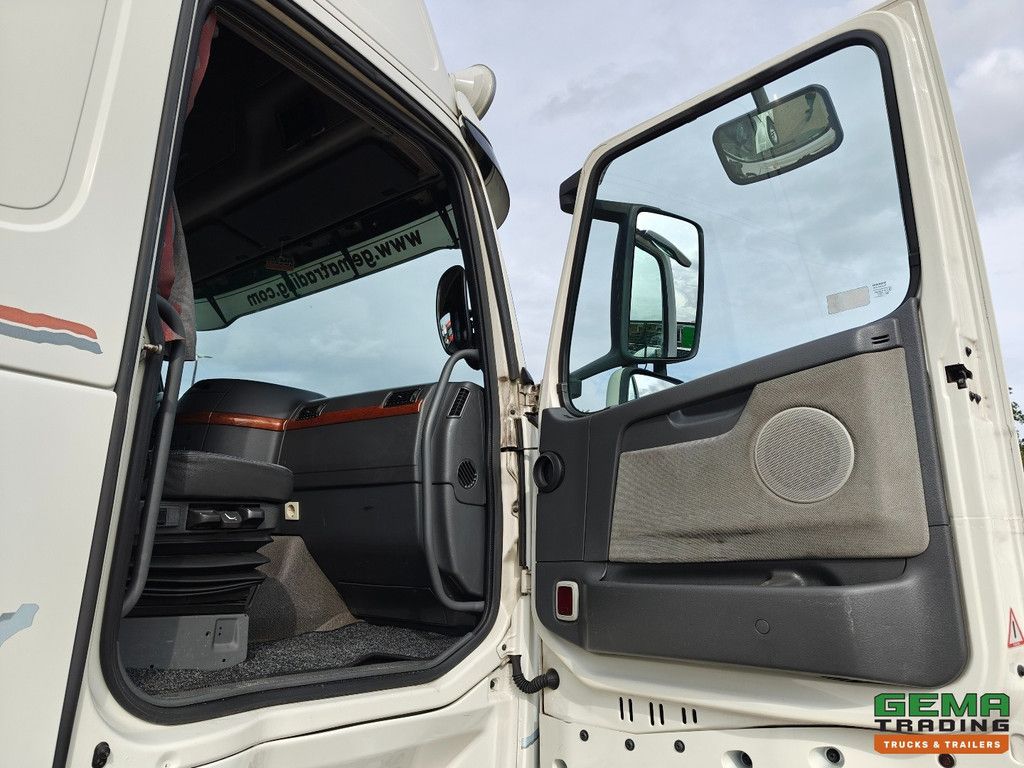 Volvo FH460 4x2 Globetrotter XL Euro3 - Dubbele Tanks - NL Truck
