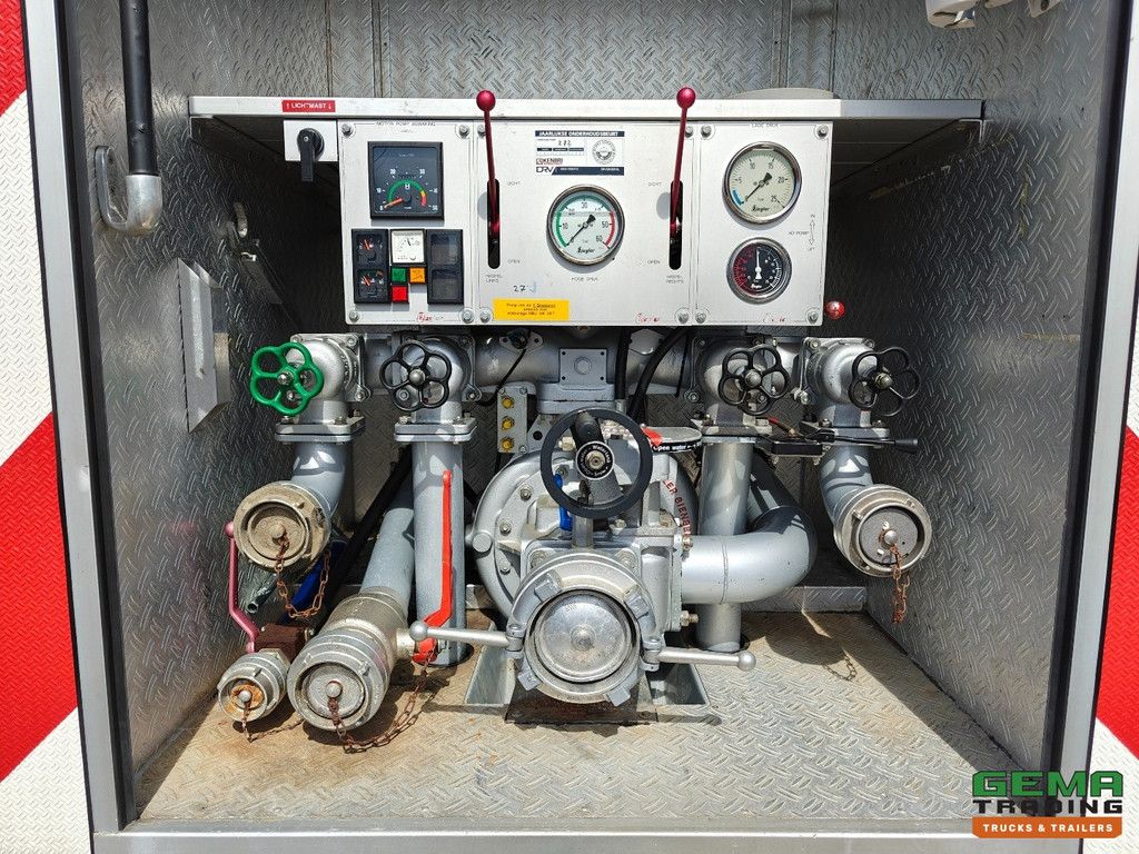 Mercedes-Benz 1124 AF 4x4 Dubbelcab 6Cil - 8 Pers - Ziegler TS - Tankautospuit TS09 LD2.800 HD265 T2.000 S40 - 04/2026 APK