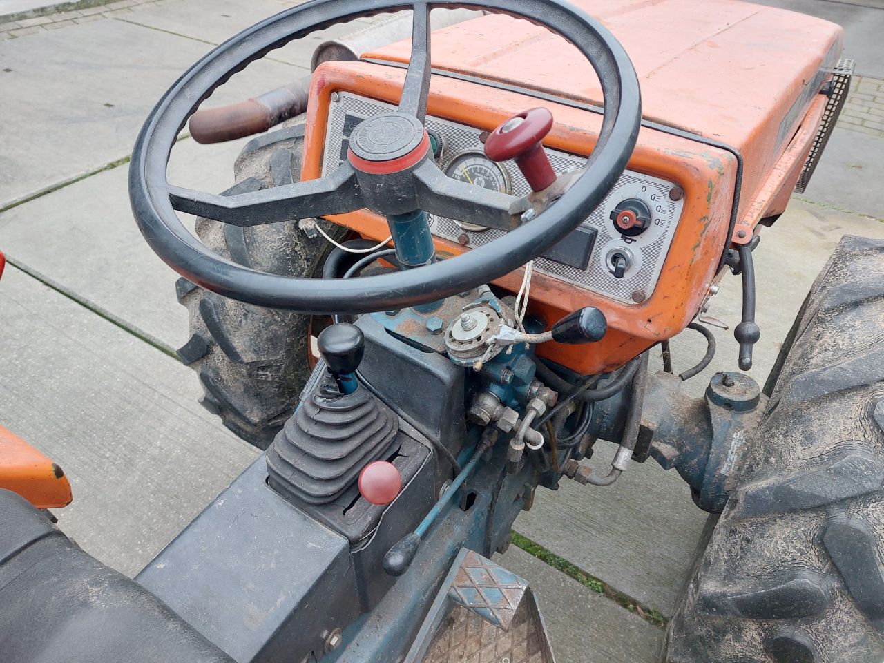 Antonio Carraro Tigre 2800 knik tractor