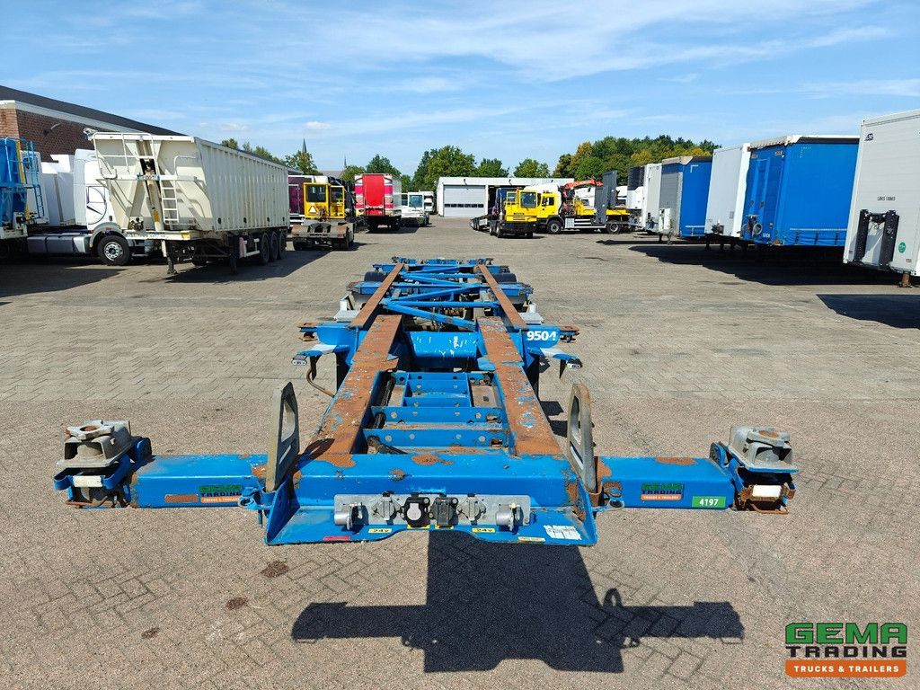Van Hool 3B0079 3-axle SAF - Disc brakes - All connections / Universal chassis - 10 units in stock