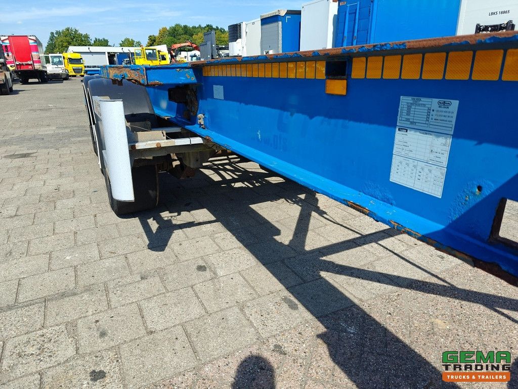 Van Hool 3B0079 3-axle SAF - Disc brakes - All connections / Universal chassis - 10 units in stock