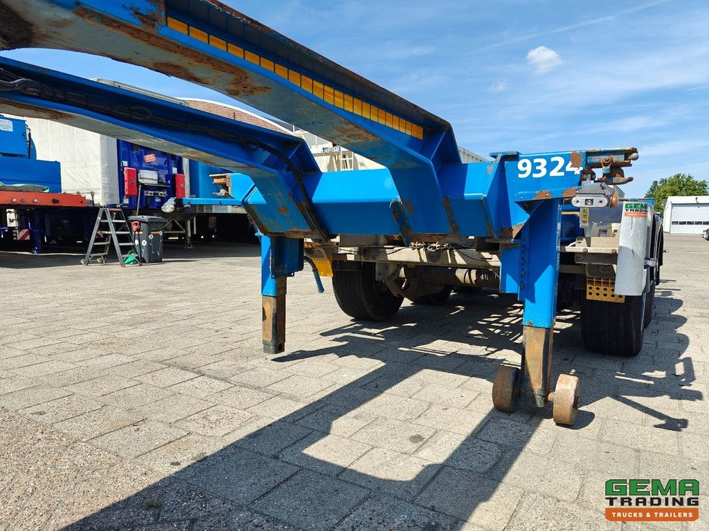 Van Hool 3B0079 3-Axle SAF - Disc brakes - All connections / Universal chassis