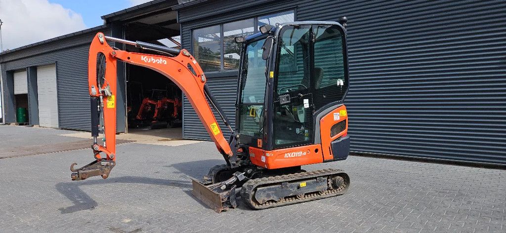 Kubota KX019-4