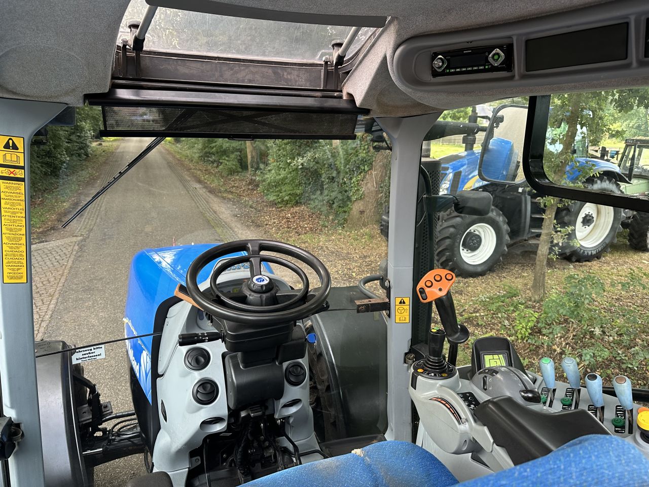 New Holland T7030 PC