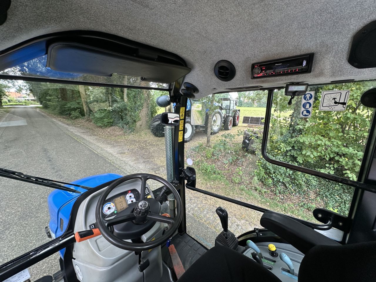 New Holland Boomer 54D Easy Drive