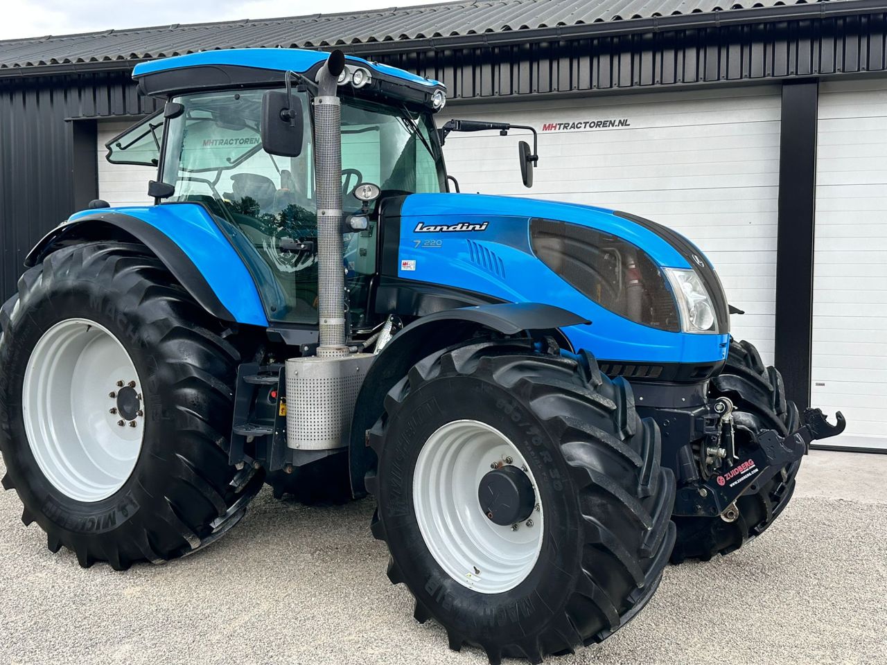 TE KOOP: zeer nette LANDINI 7.220
