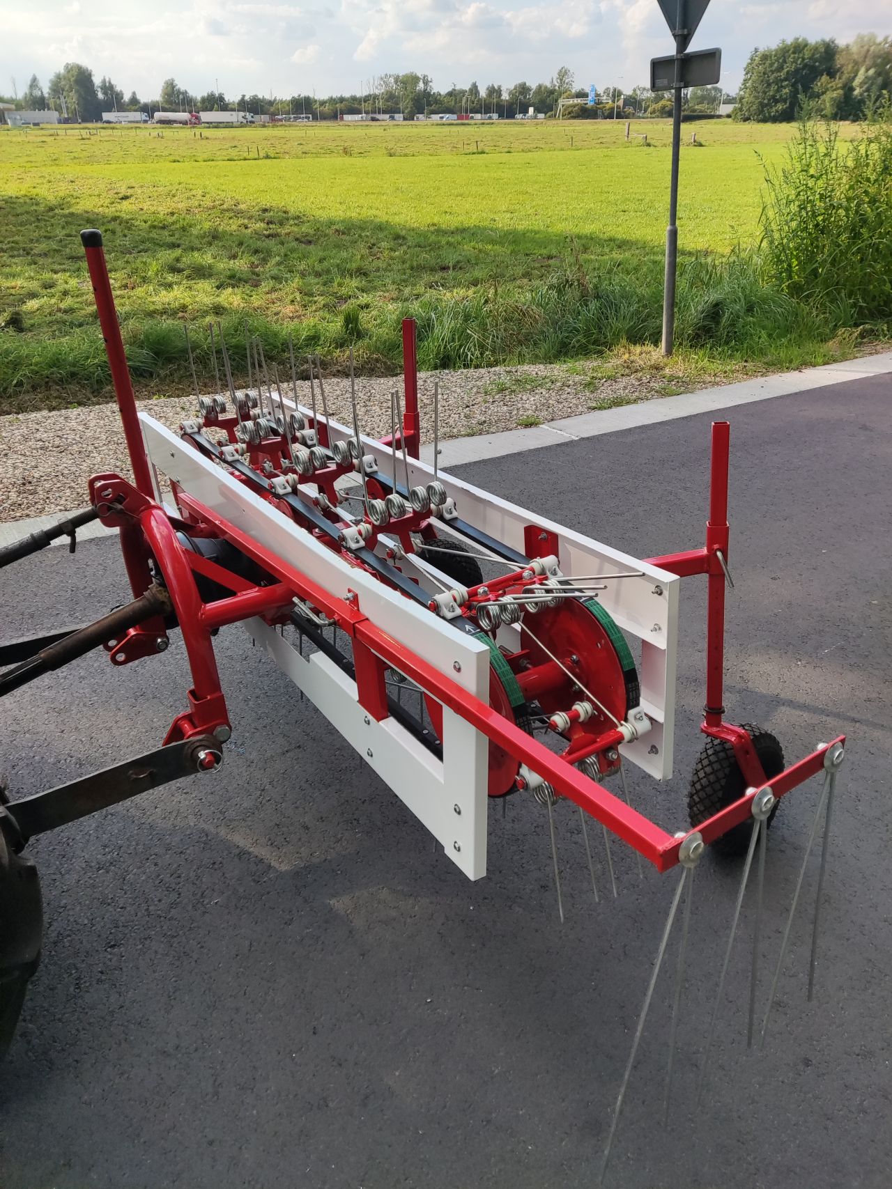 KRAFTER bandhooier / hooikeerder (werkbreedte 2,10, z.g.a.n)
