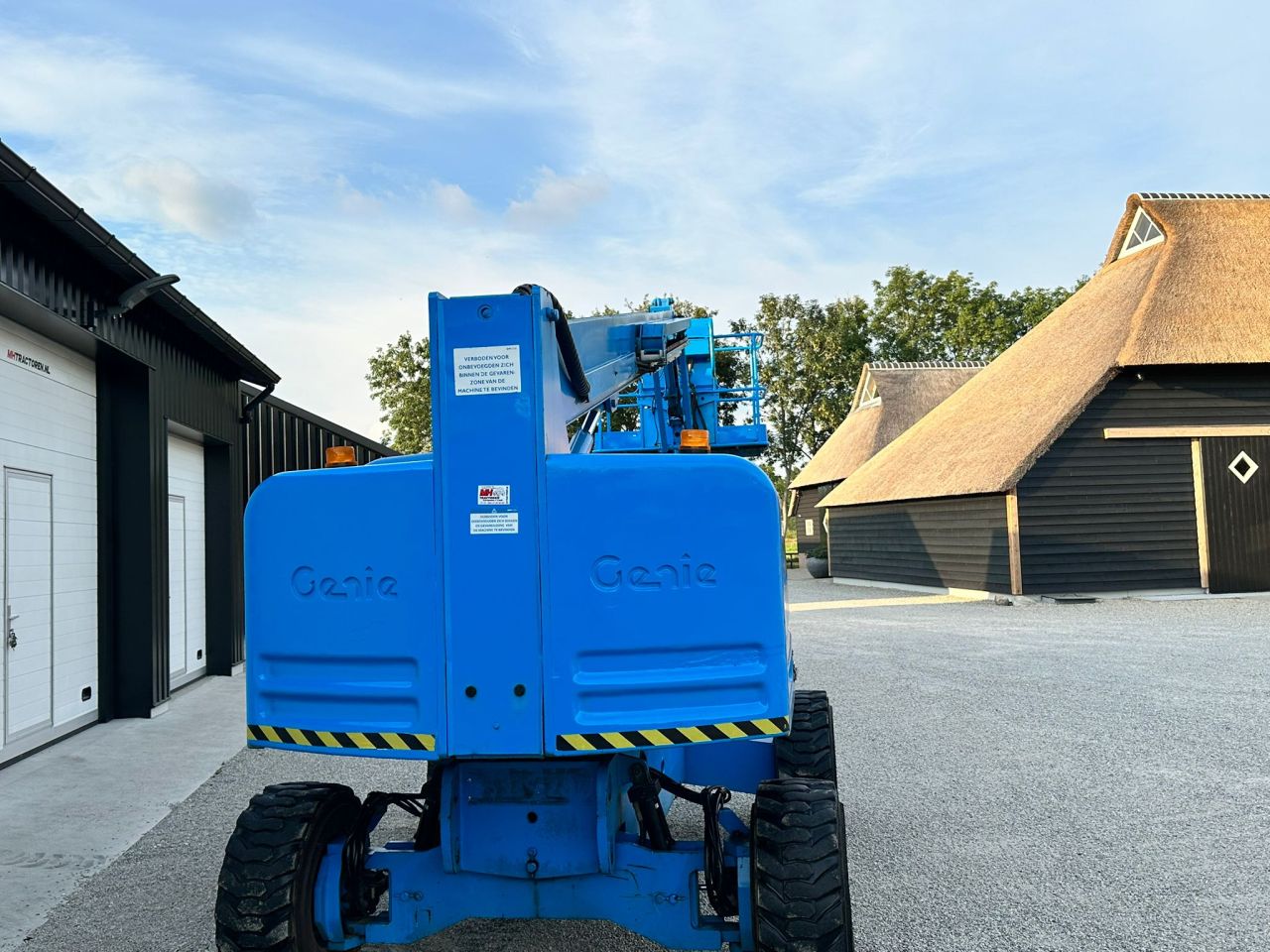 TE KOOP: zeer nette GENIE S45 hoogwerker