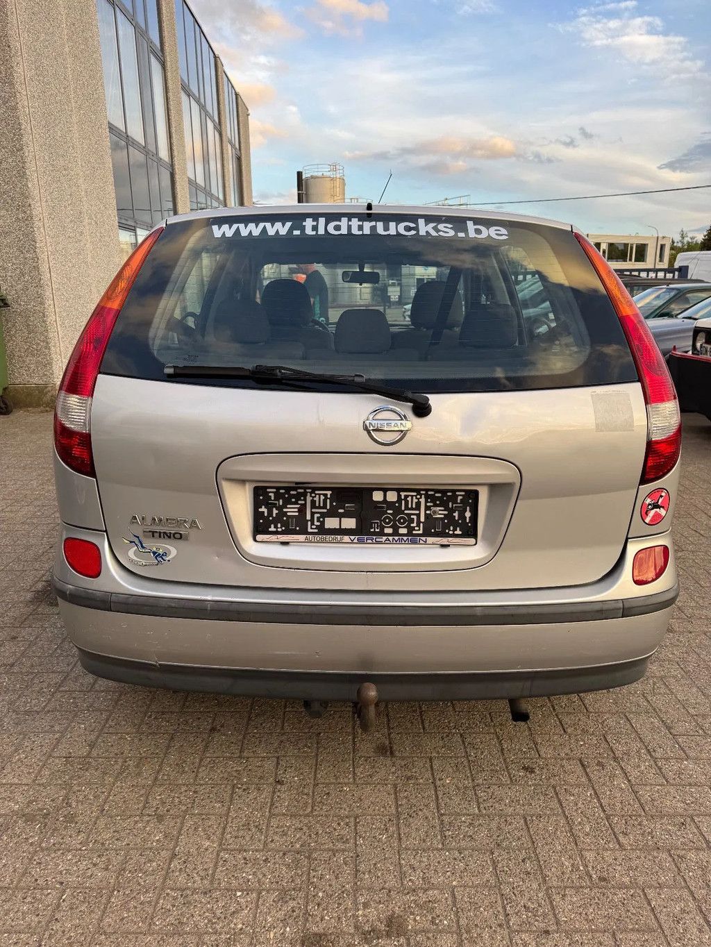 Nissan Almera Tino **PETROL-AIRCO-BELGIAN CAR**
