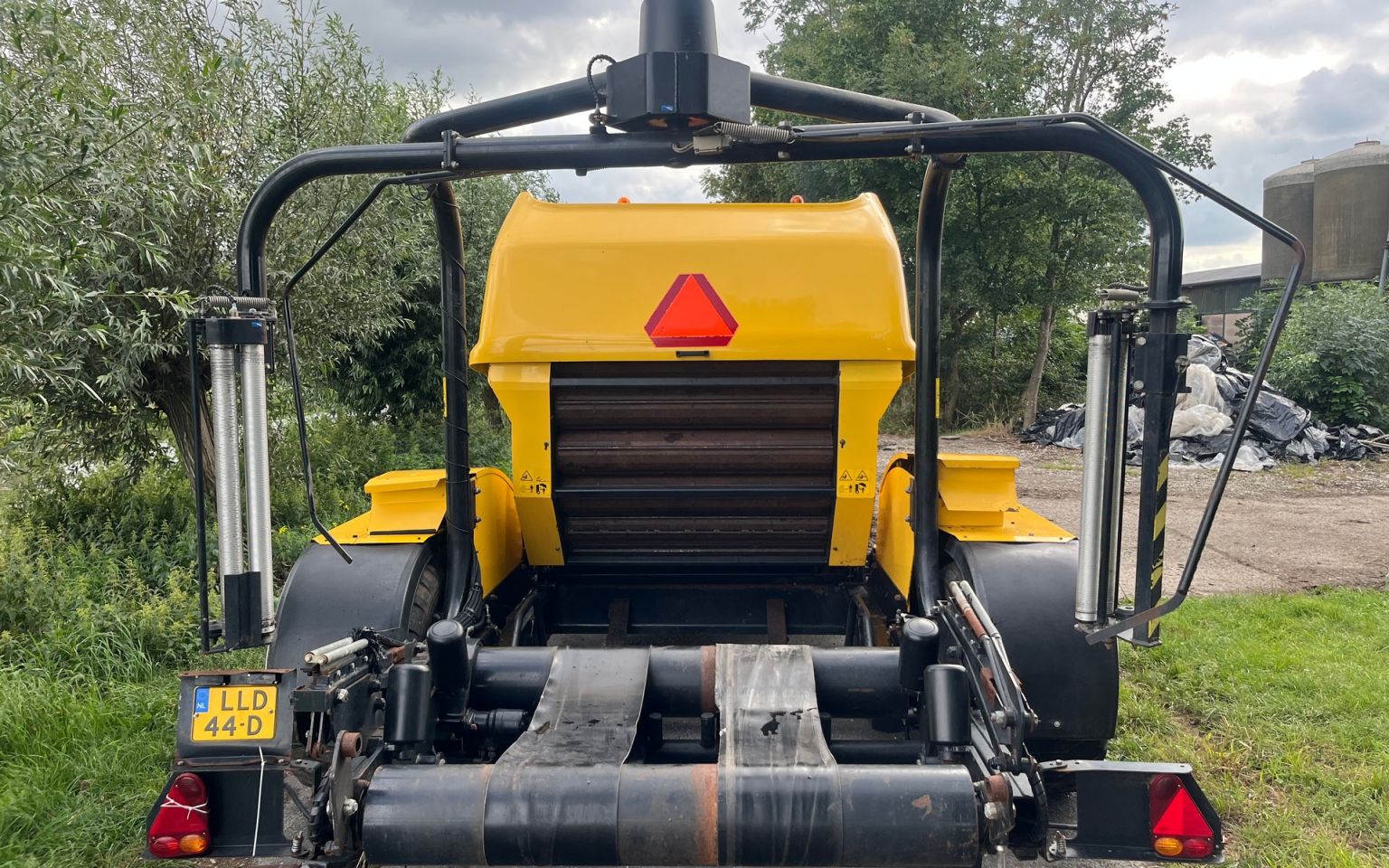 New Holland RB 125 combi perswikkelcombinatie FOLIEBINDING!