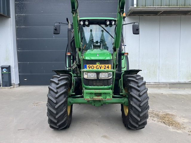 John deere 6220