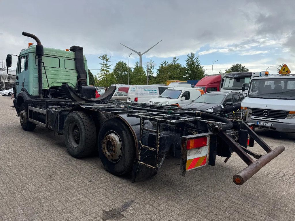 Mercedes-Benz SK 2544 **BELGIAN TRUCK-V8-MANUAL GEARBOX**