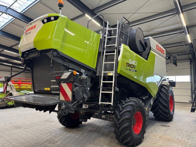 Claas Trion 540 Montana