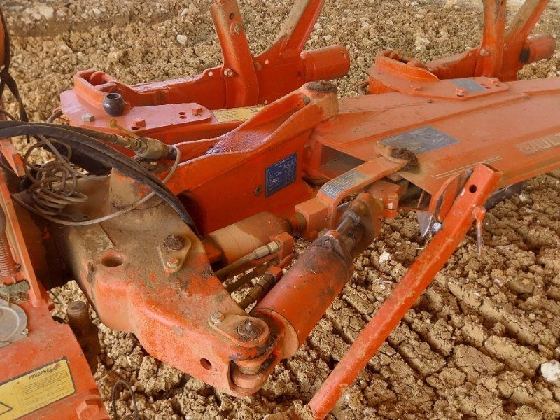 Kuhn MM 121 NSH