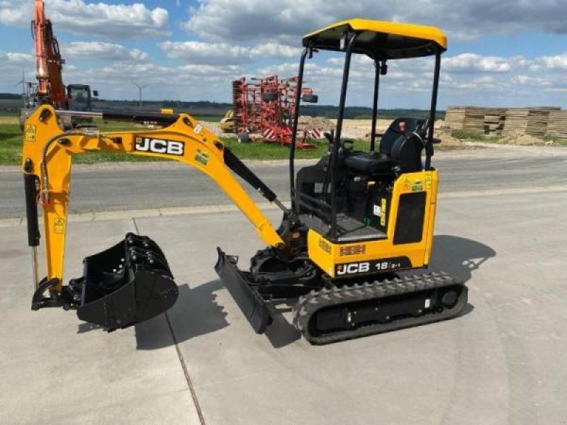 JCB 182-1 + 3 godets