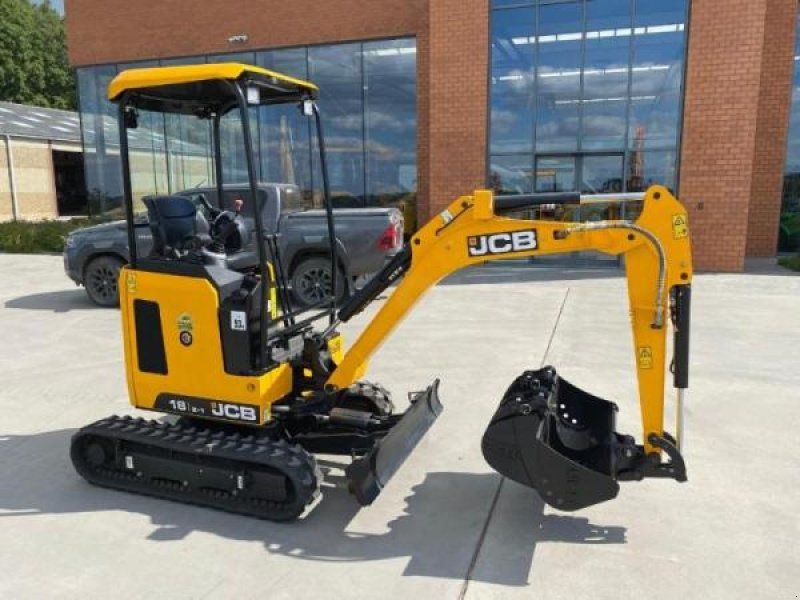 JCB 182-1 + 3 godets