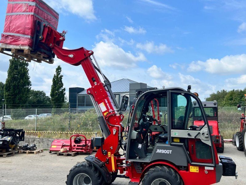 MAN 900T