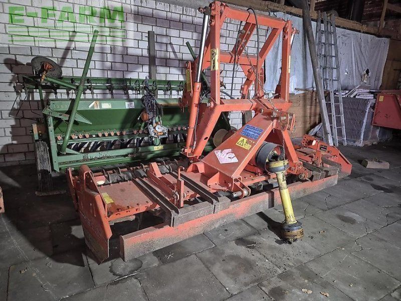 Kuhn hrb 302 / 300 cm