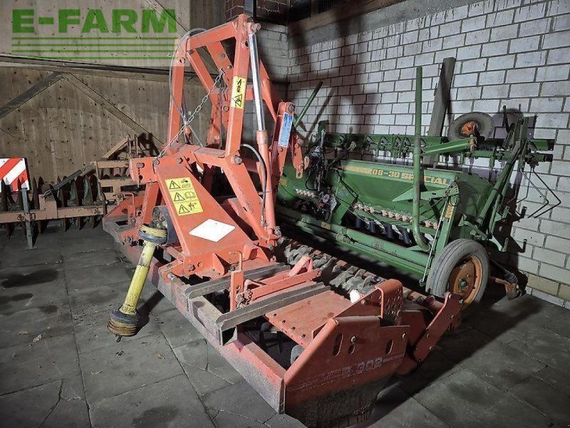 Kuhn hrb 302 / 300 cm