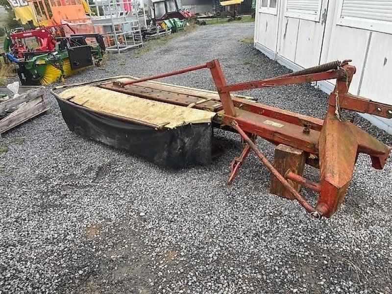 Kuhn CM215