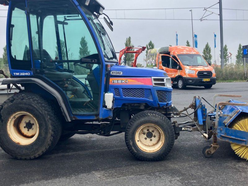 Iseki TM 3240