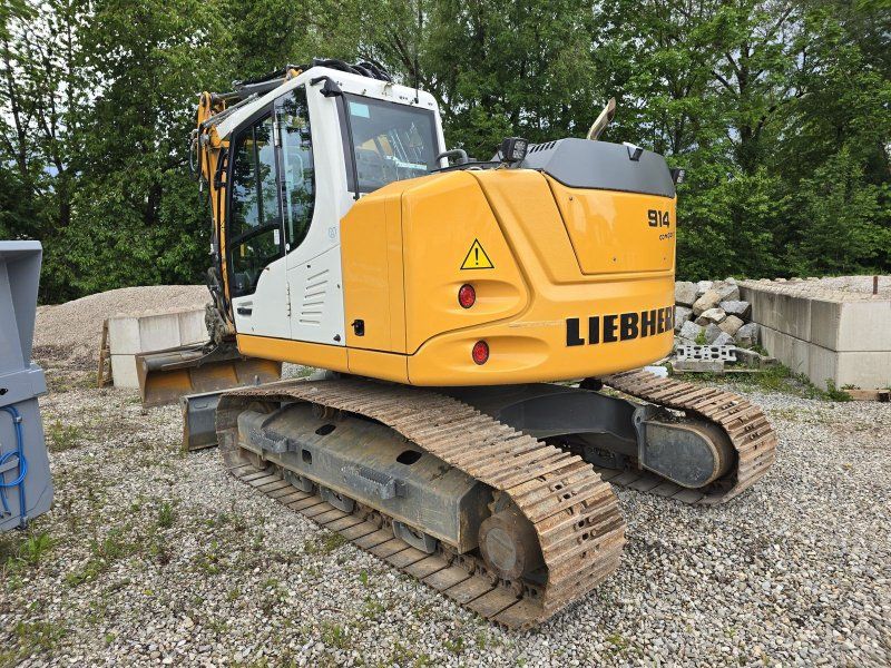 Liebherr R914 Compact S