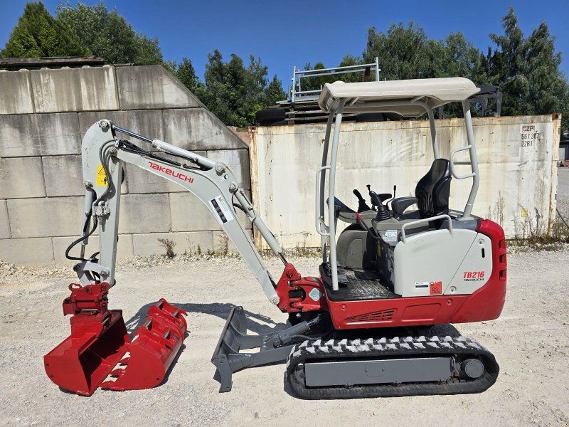 Takeuchi TB216