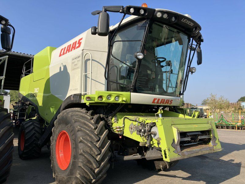 Claas LION 740