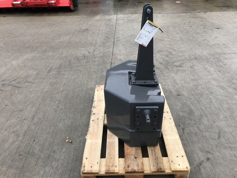 Fendt Gewicht 870 kg
