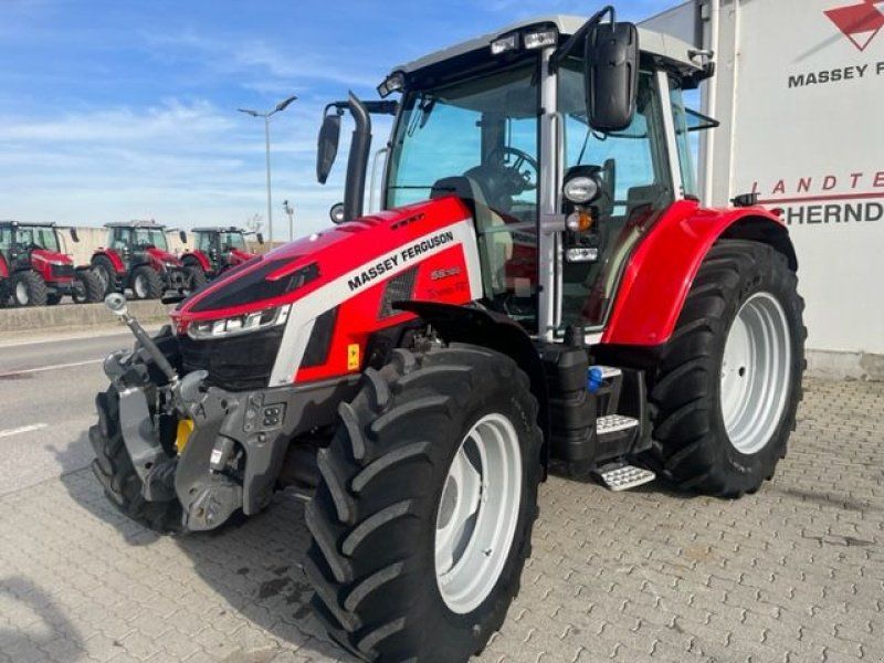 Massey Ferguson 5S.105 Dyna-4 Efficient