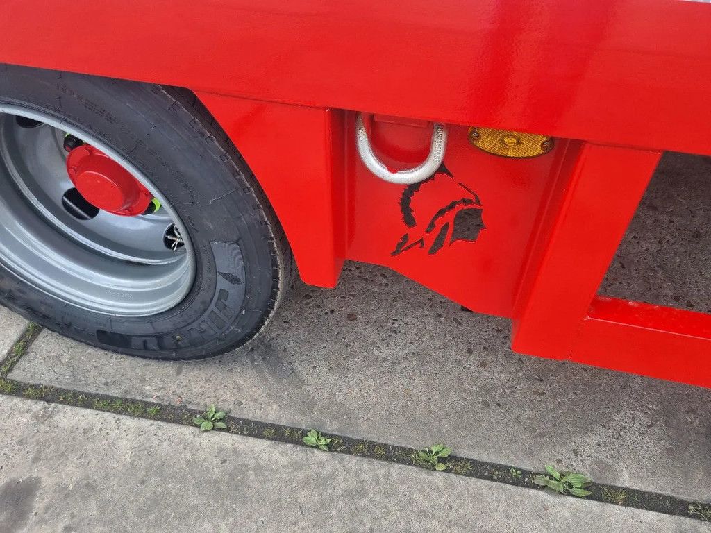 CHIEFTAIN NIEUW!! 2as middenas langzaamverkeer hydr rampen en steunpoten voor en achter