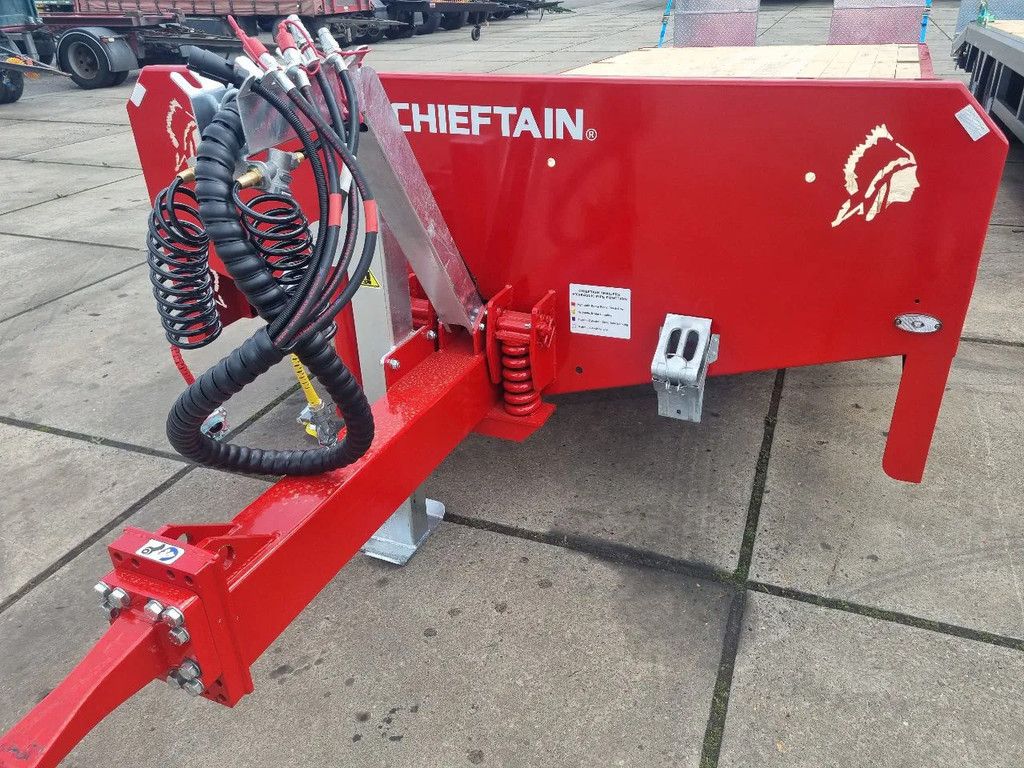 CHIEFTAIN NIEUW!! 2as middenas langzaamverkeer hydr rampen en steunpoten voor en achter