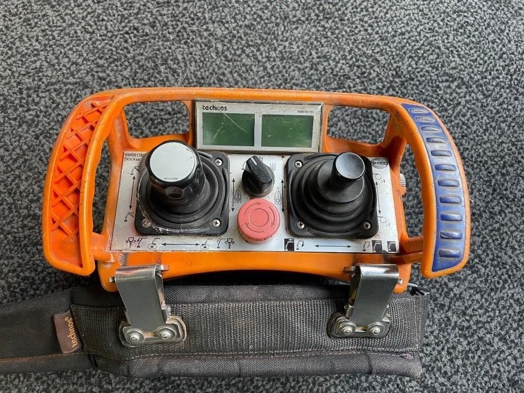 Böcker AHK 30/1500