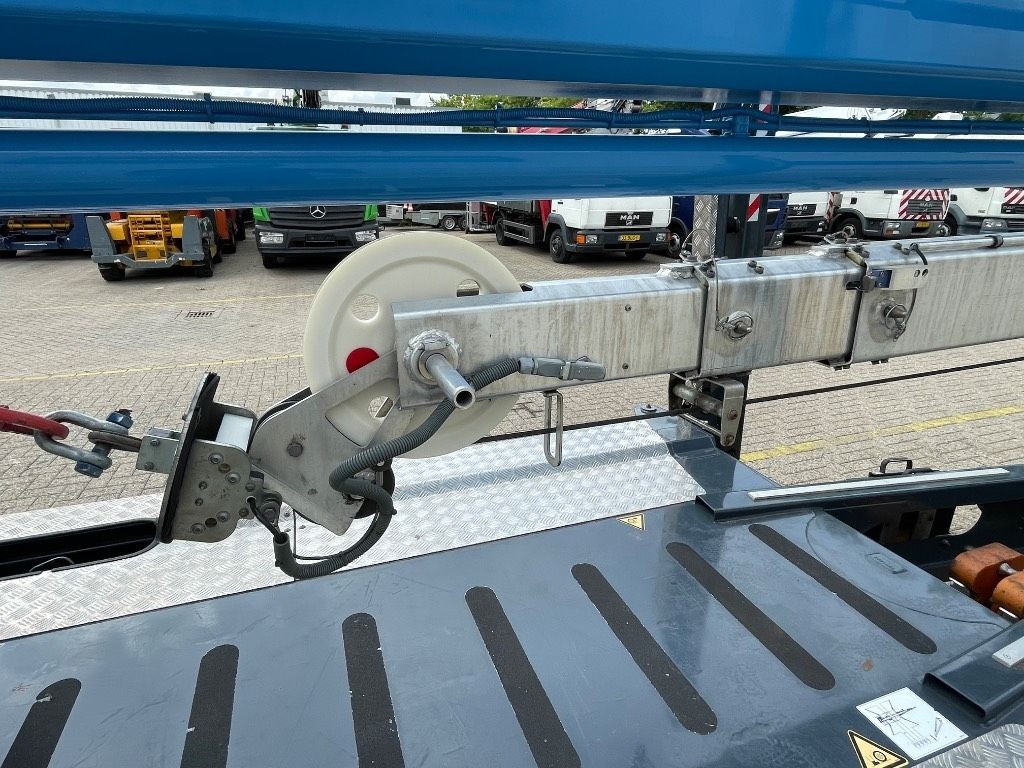 Böcker AHK 30/1500