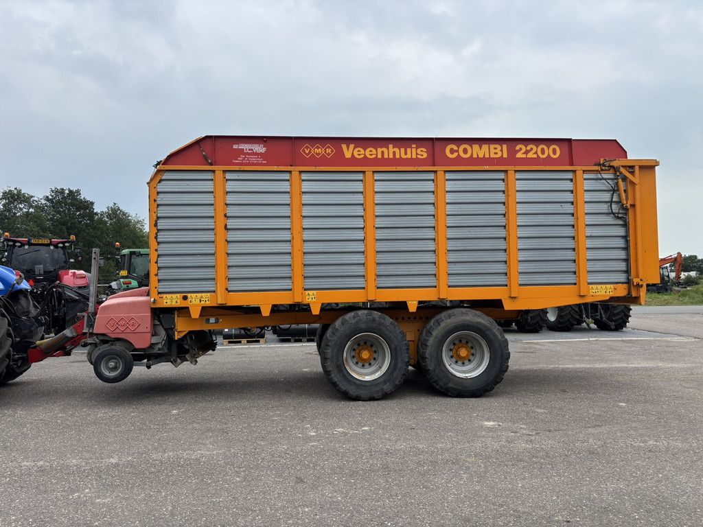 VEENHUIS COMBI 2200
