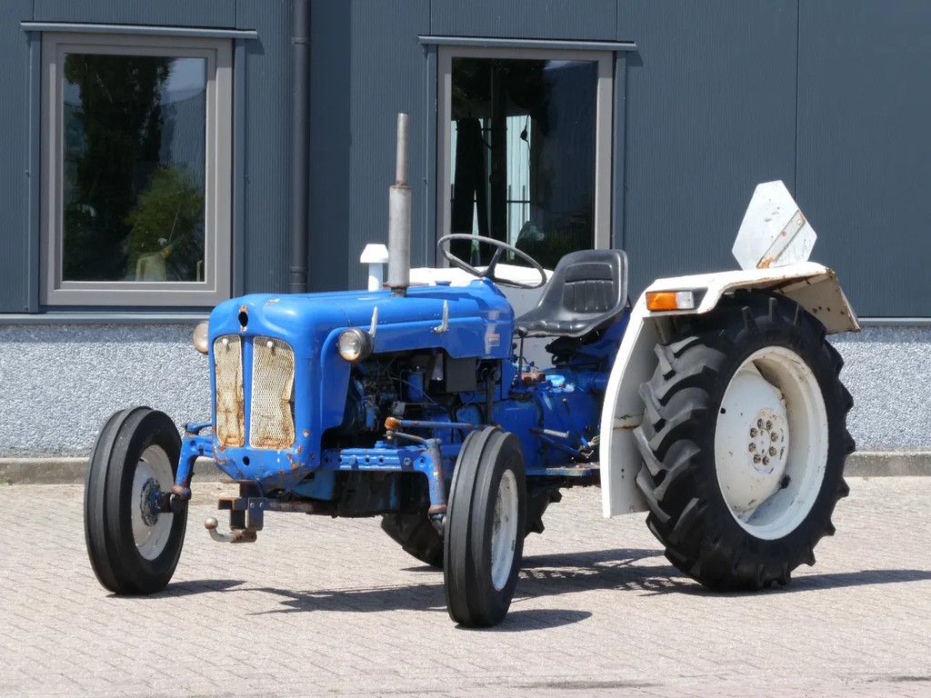 Ford Dexta 2wd / 7602 Draaiuren / Margetrekker