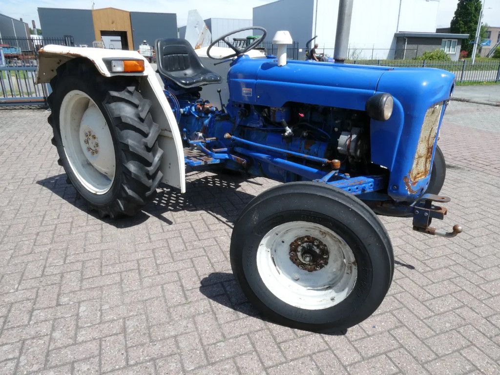 Ford Dexta 2wd / 7602 Draaiuren / Margetrekker