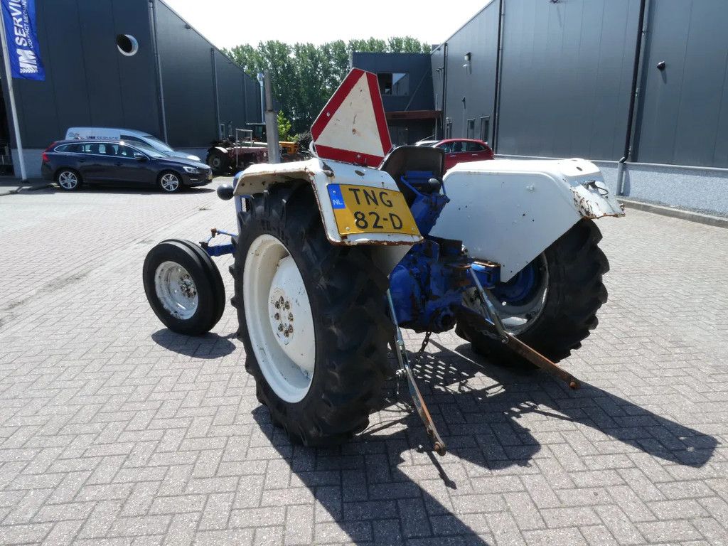 Ford Dexta 2wd / 7602 Draaiuren / Margetrekker
