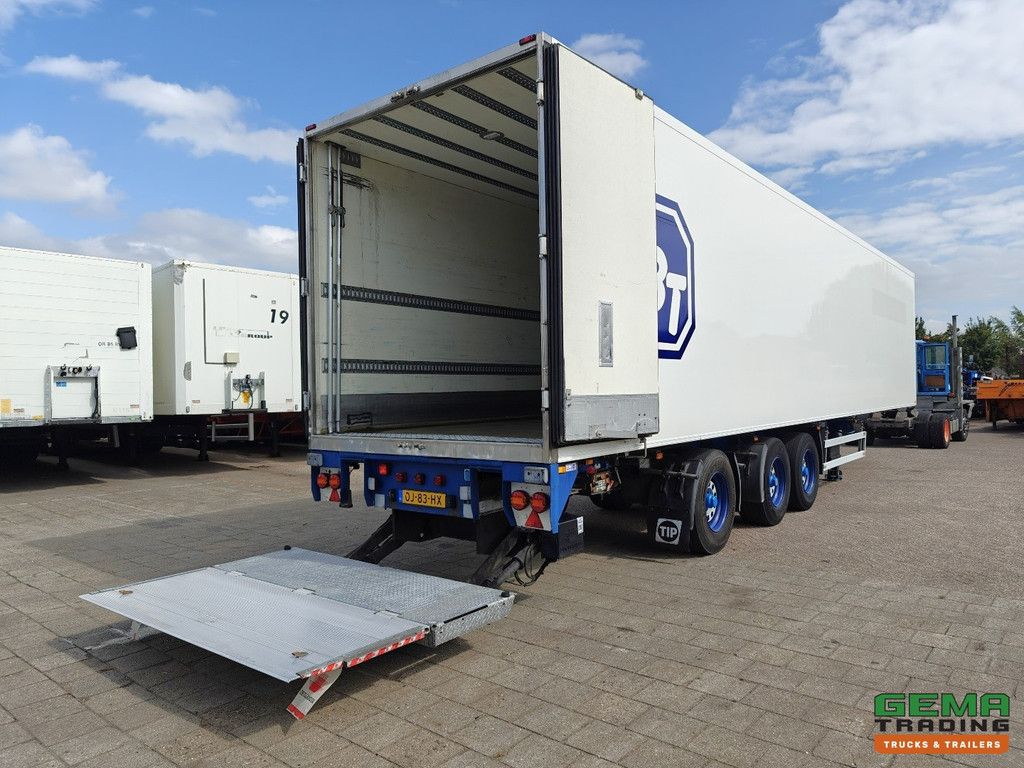 Pacton Z3-002 3-Assen BPW - StuurAs - KoelVriesTransport + Carrier Maxima 1300 + Laadklep 2500KG - 12/2025 APK