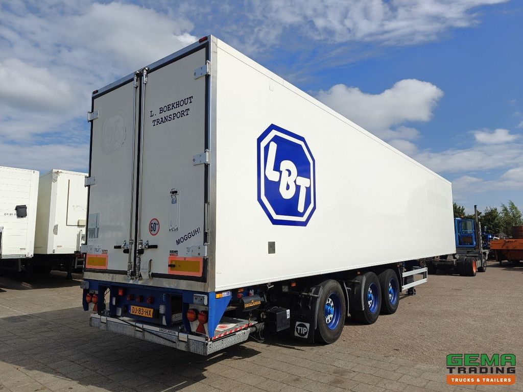 Pacton Z3-002 3-Assen BPW - StuurAs - KoelVriesTransport + Carrier Maxima 1300 + Laadklep 2500KG - 12/2025 APK