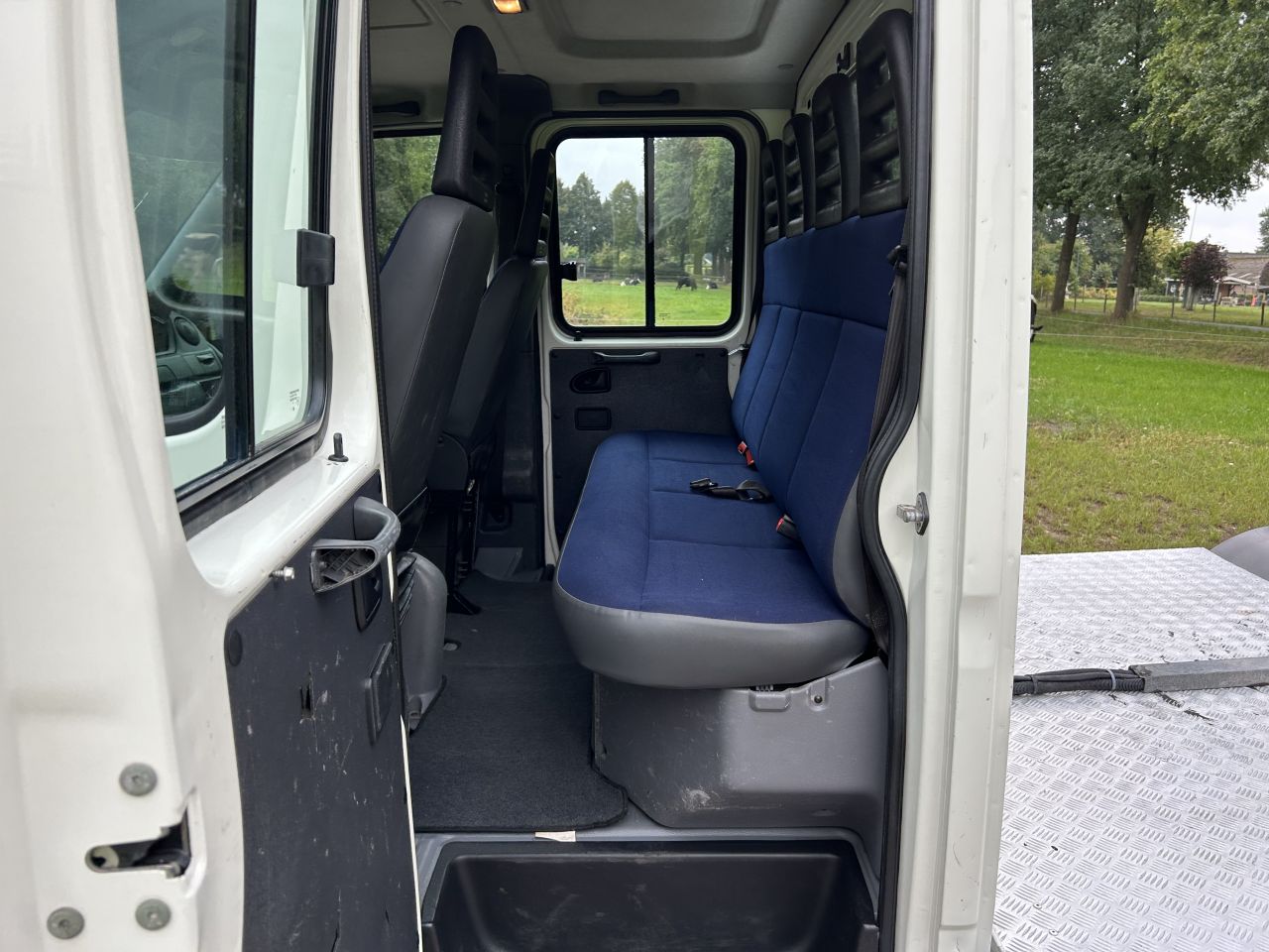 Be trekker 12 ton Iveco Daily 35C18 met trekhaak