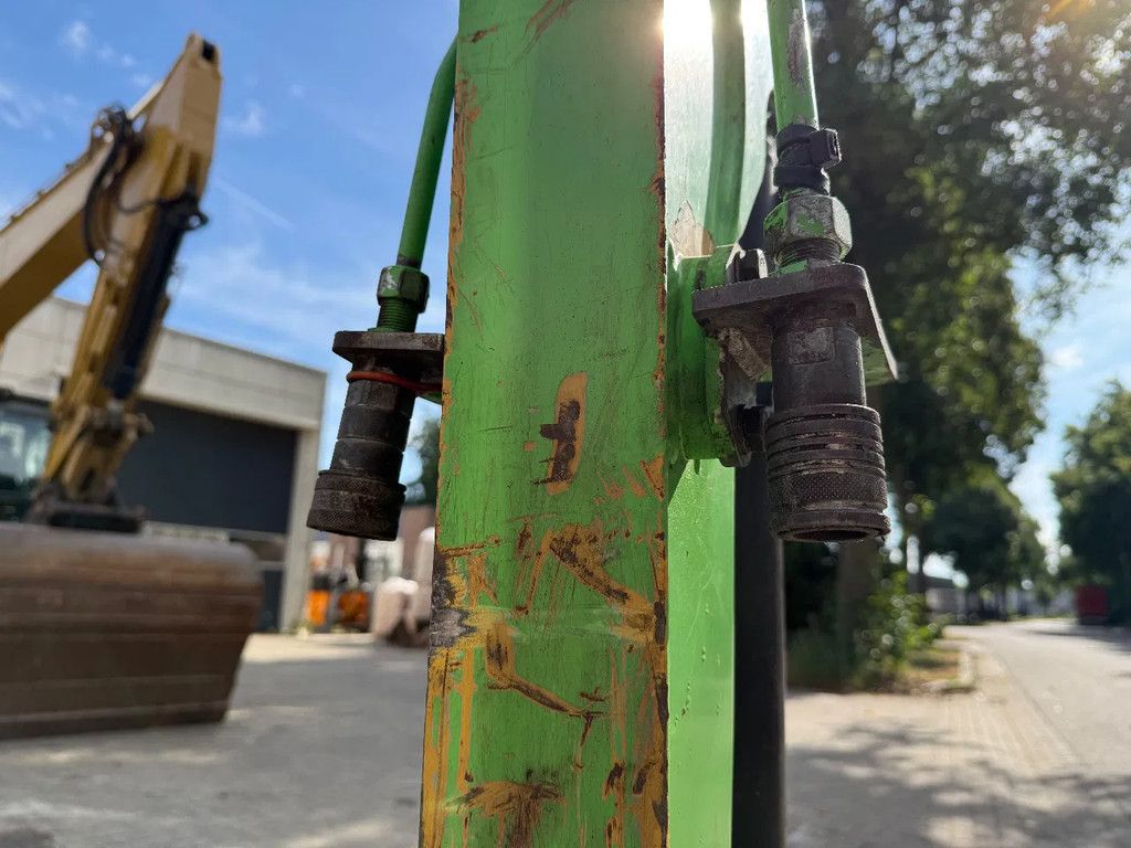 Caterpillar 301.7D