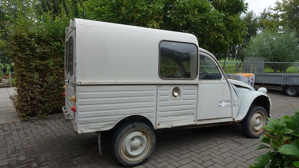 Citroen AK400