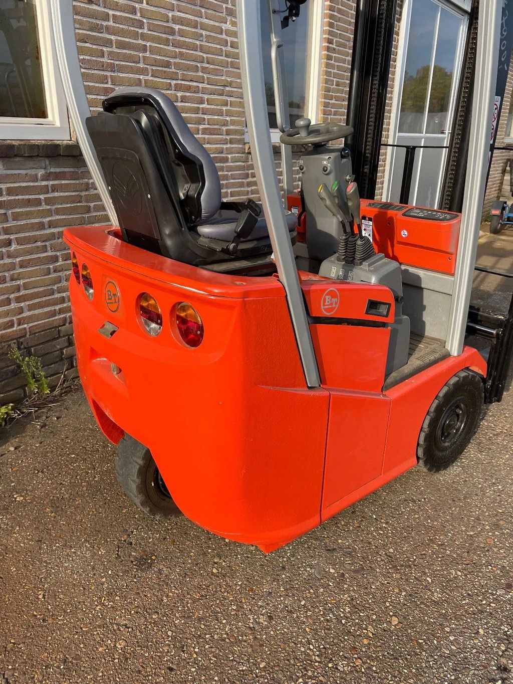 BT C3E100R /Cesab blitz 100 electrische compacte heftruck