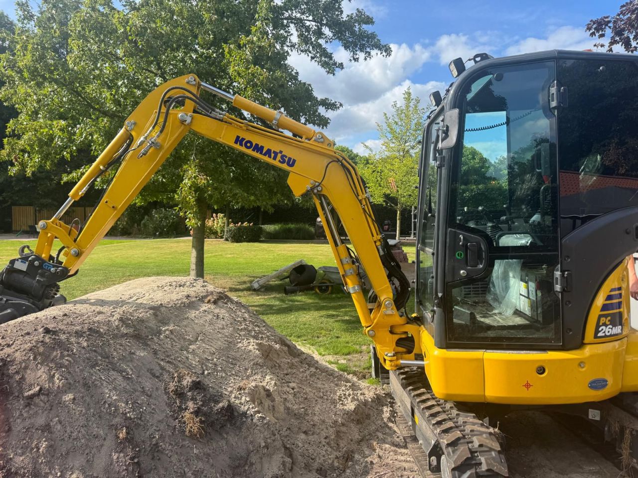 Komatsu PC 26 MR