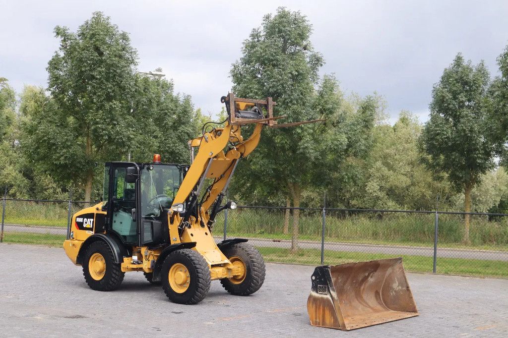 Caterpillar 906M | BUCKET | FORKS | HIGHFLOW | 35 KM/H