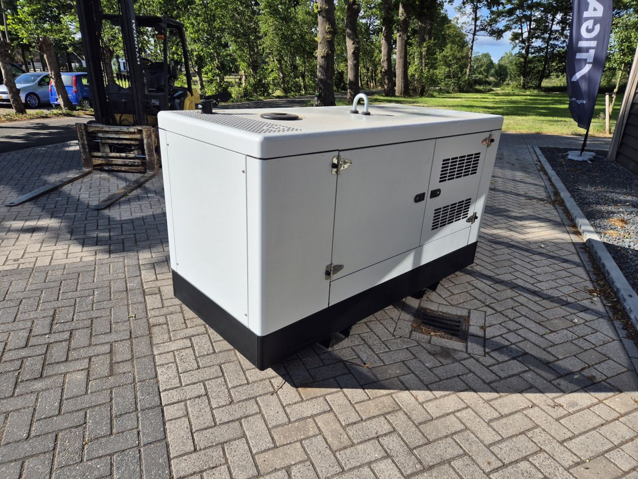 BRINKMAN & NIEMEIJER diesel aggregaat 34 KVA