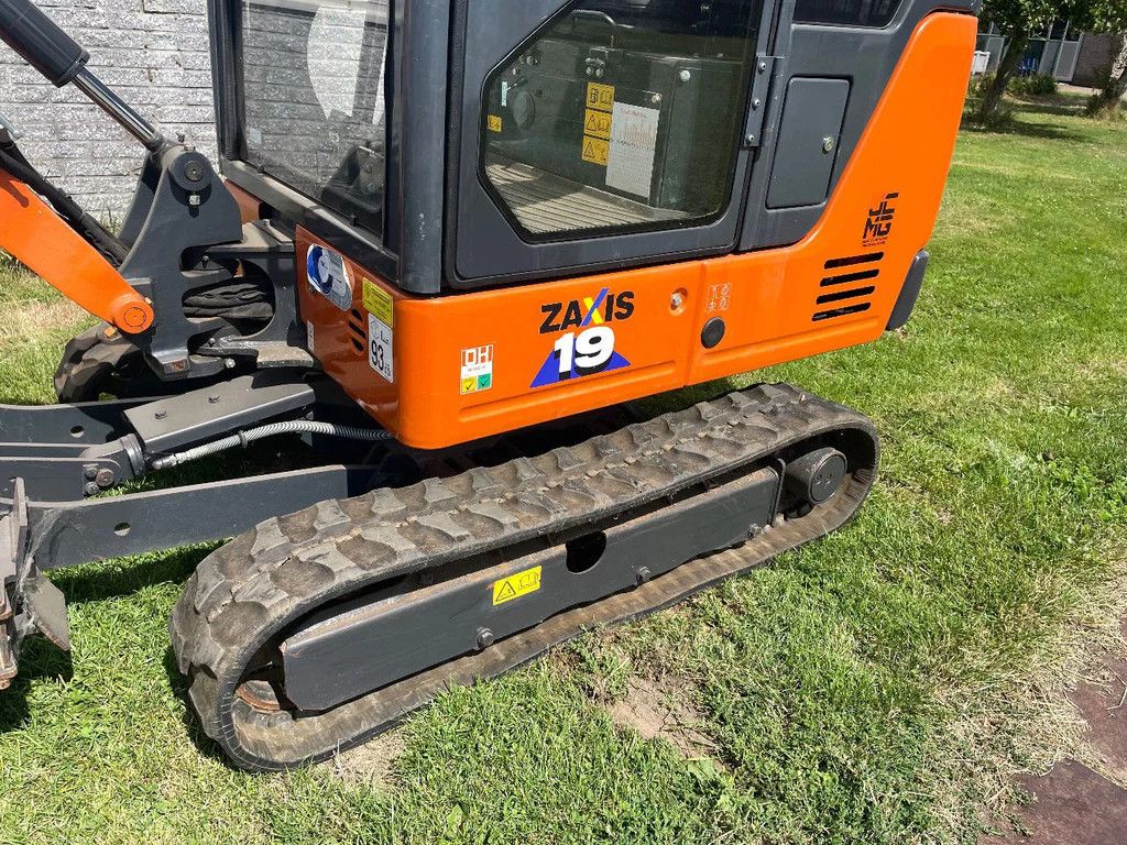 Hitachi ZX19U rupsgraafmachine CW05 hydr snelw met sloopsorteerfunctie slechts 485 uur