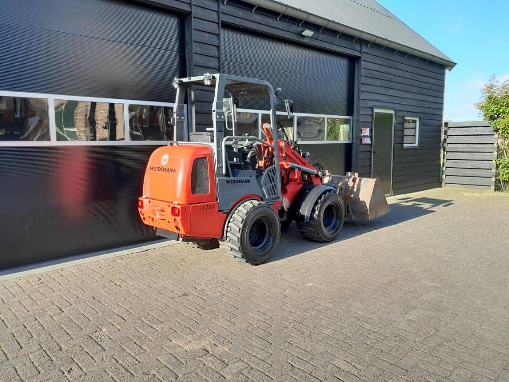 Weidemann 1250cc35 Minishovel - Bak - Vorken - Nette staat